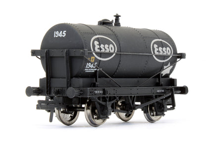 Pre-Owned Set Of 3 'Esso' Black 14 Ton Tank Wagons - Weathered