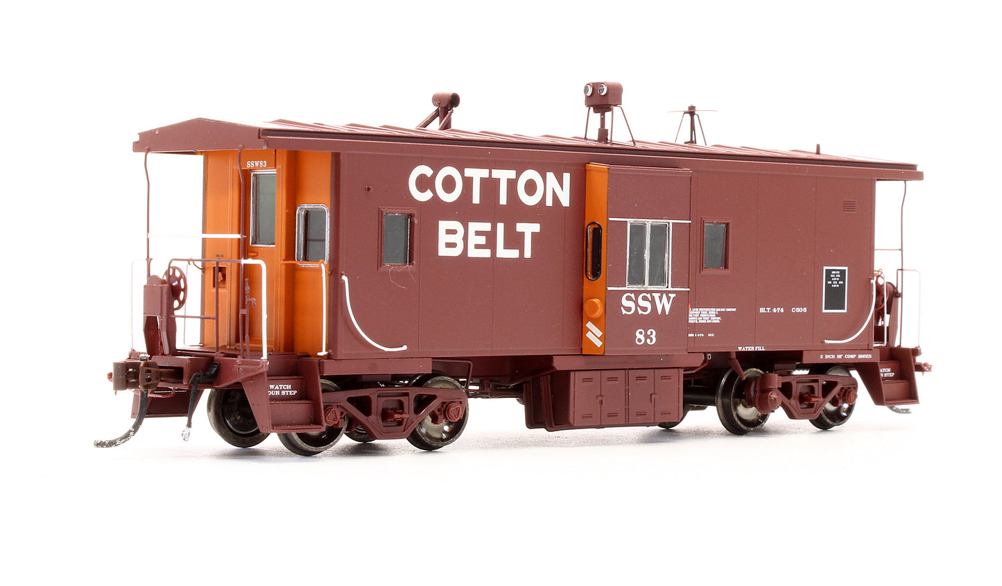 Pre-Owned G63022 Cotton Belt C-50-5 Bay Window Caboose With Lights - Road #83