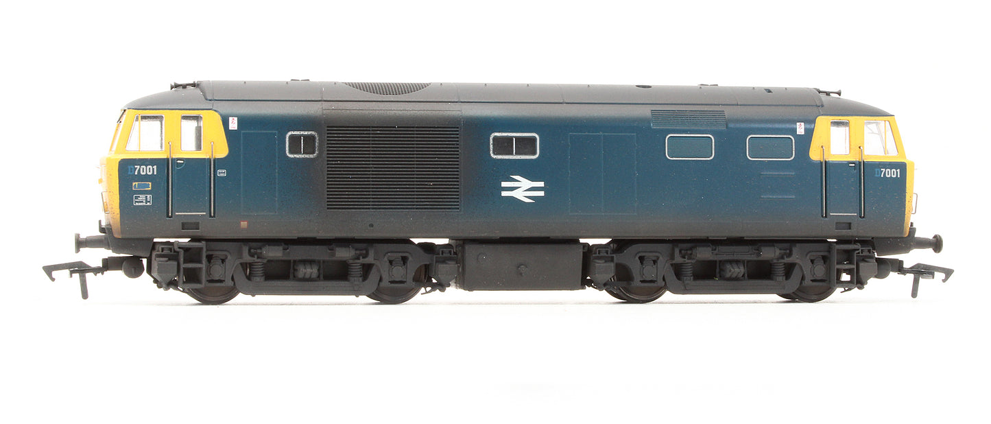 Pre-Owned Class 35 BR 'Hymek' Blue FYE D7001 Diesel Locomotive - Weathered