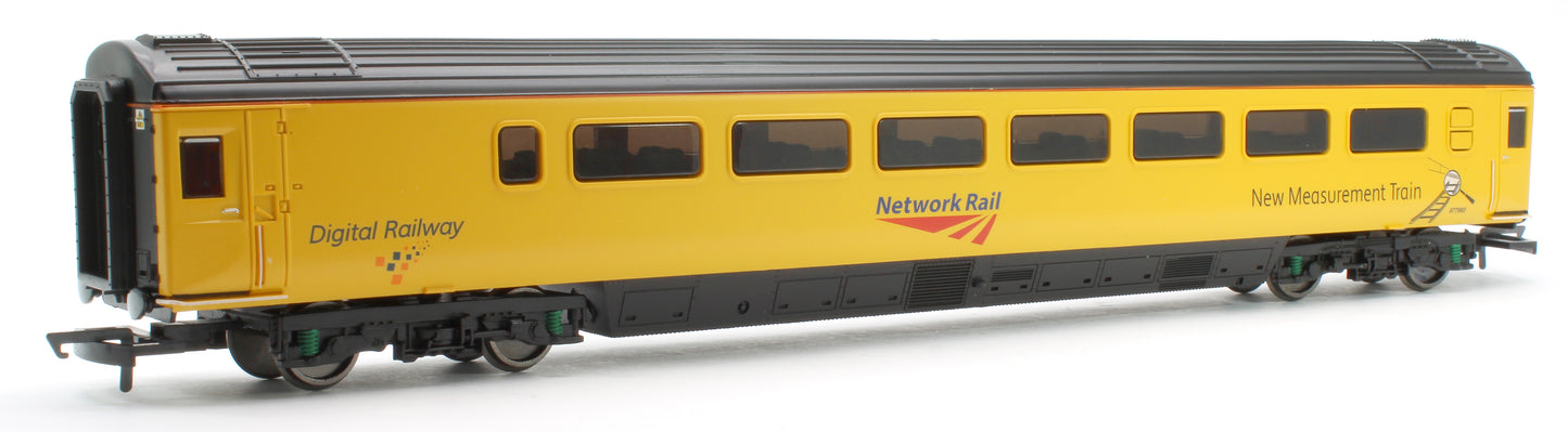 Pre-Owned R4911 Network Rail No. 977993 MK3 Coach