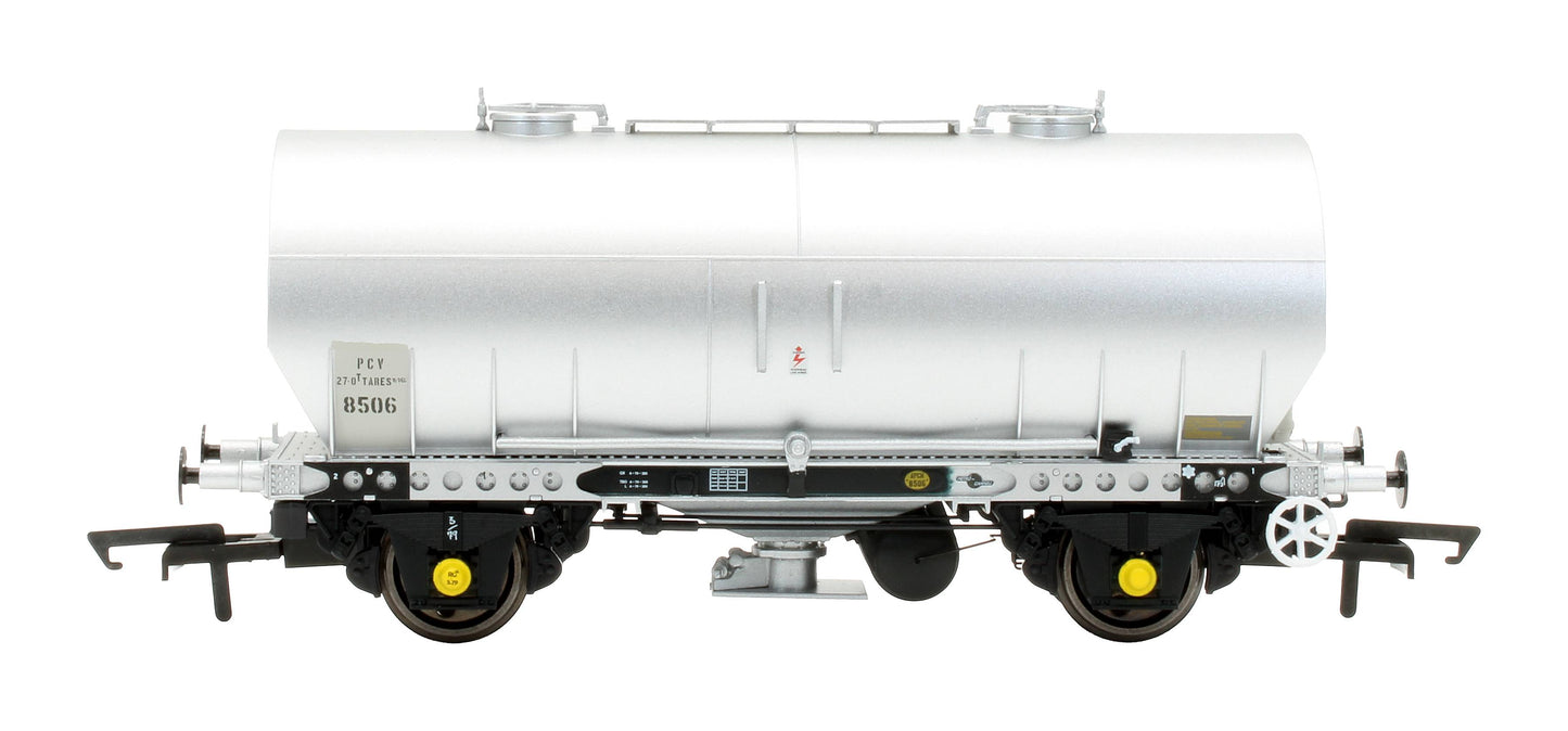Pre-Owned Set Of 3 APCM Cemflo / PCV Bulk Cement wagon Tops APCM 8052/8056/8517