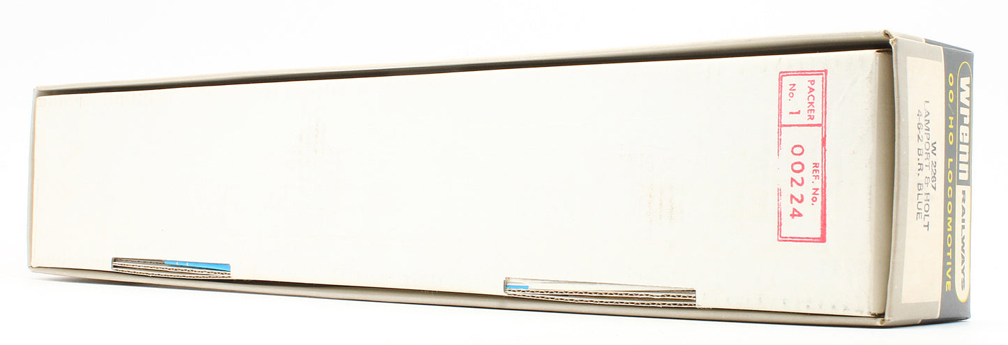 Pre-Owned BR Blue 4-6-2 Merchant Navy Class 'Lamport & Holt Line' 35026 Steam Locomotive