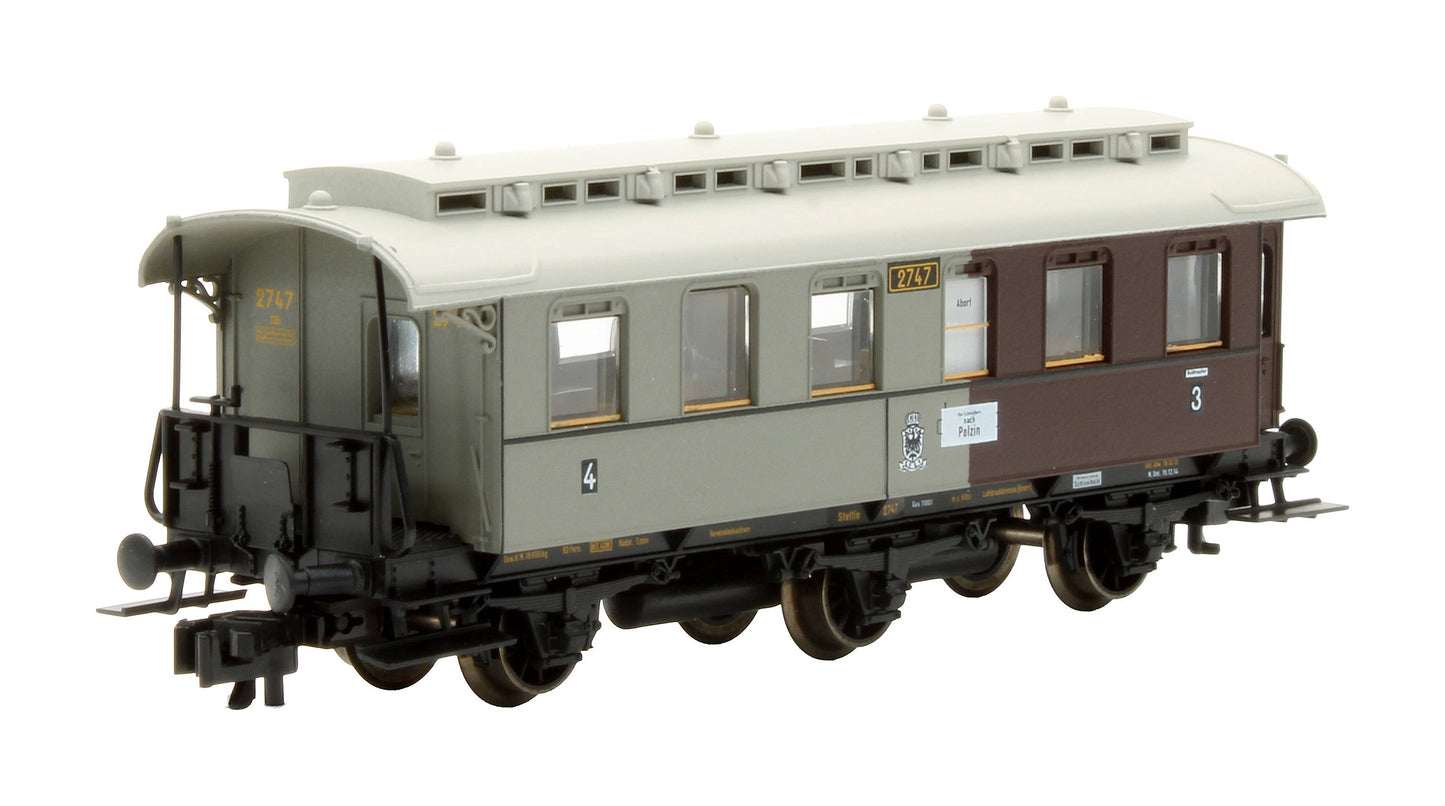 Pre-Owned 7902 K.P.E.V. Mixed Freight & Passenger 5-Piece Train Pack