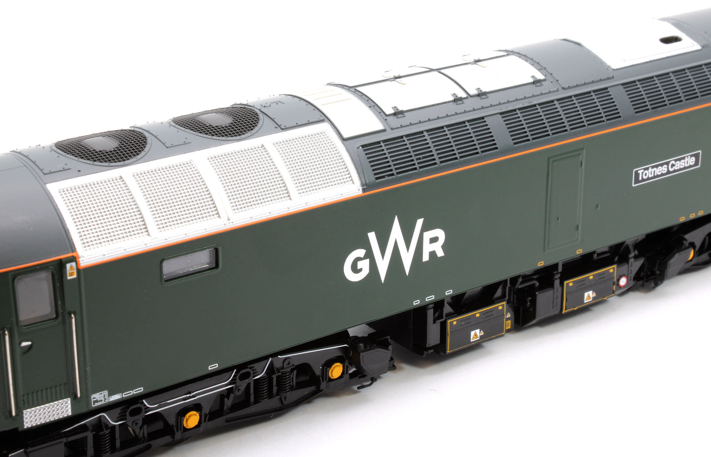 Class 57 GWR Green 57605 Totnes Castle Diesel Locomotive