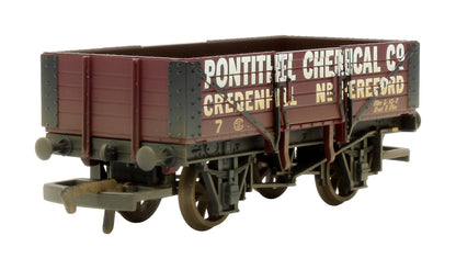 Pre-Owned R6219 12T 5-Plank Private Owner Wagons Weathered Pack of 3