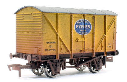 Pre-Owned Banana Van Fyffes Yellow B240725 Weathered