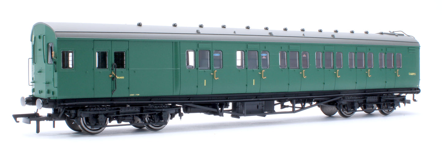 Pre-Owned R4534C BR Maunsell Push Pull Coach Pack