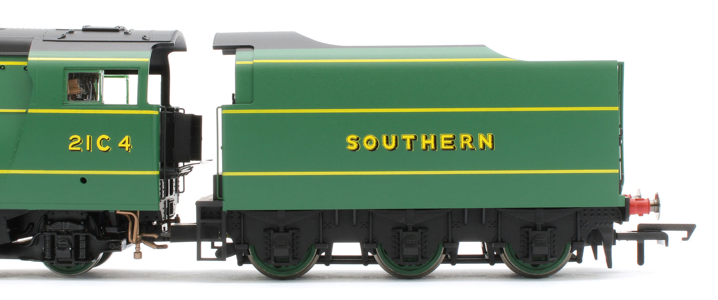 R30560SS SR Merchant Navy Class Cunard White Star Line 21C4 Steam Locomotive - DCC Sound & Steam Generator
