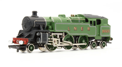 Pre-Owned LNER Lined Green 2-6-4 Tank '9025' Steam Locomotive