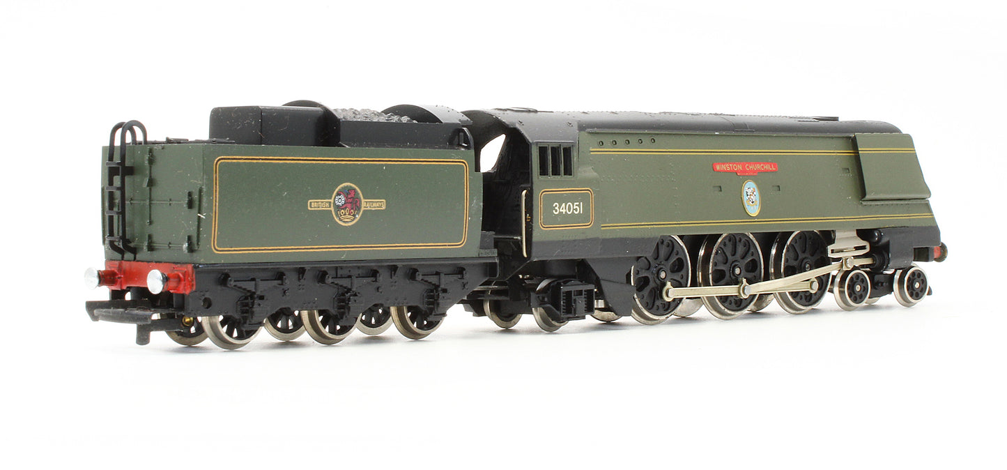 Pre-Owned BR Green 4-6-2 Streamlined Battle Of Britain Class 'Winston Churchill' 34051 Steam Locomotive