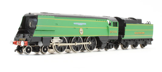 Pre-Owned SR Green 4-6-2 Streamlined Battle Of Britain Class 'Fighter Pilot' 2ICI55 Steam Locomotive