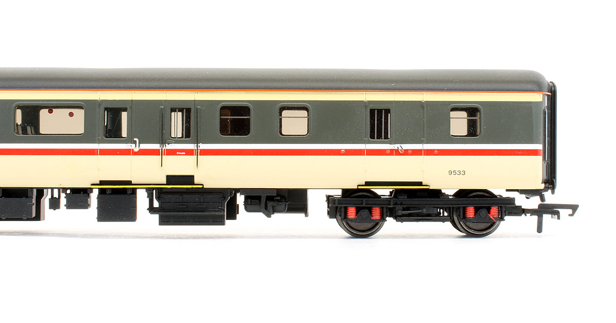 Pre-Owned BR Intercity Executive MK2F Brake 2nd Open Coach '9533'