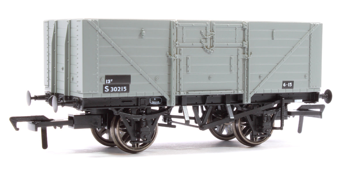 Pre-Owned Southern Railway 8 Plank Open Wagon D1379 No.S30215, BR Grey