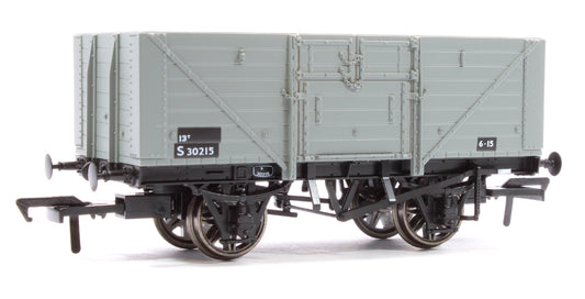 Southern Railway 8 Plank Open Wagon D1379 No.S30215, BR Grey