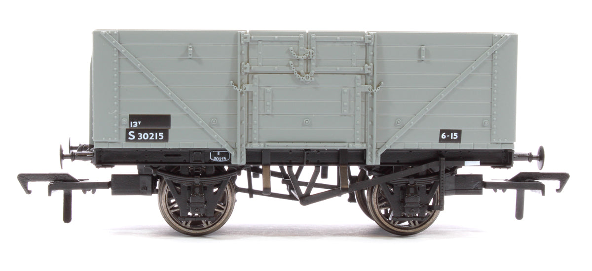 Southern Railway 8 Plank Open Wagon D1379 No.S30215, BR Grey