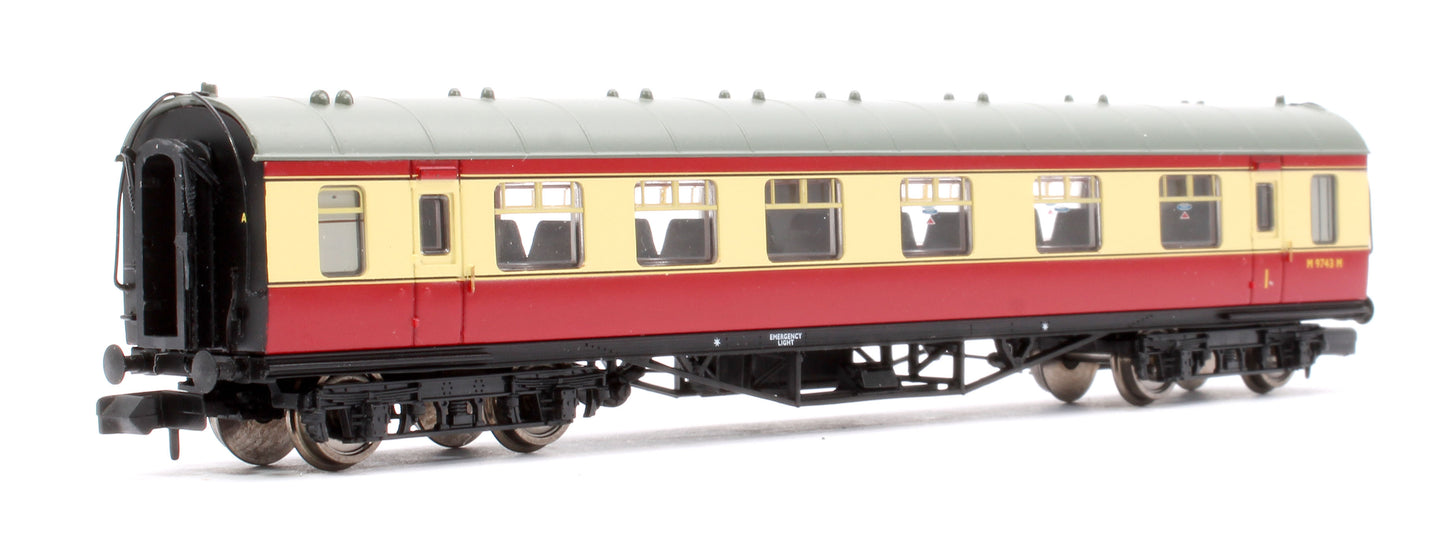 Pre-Owned BR Crimson & Cream 1st & 2nd Class Stanier Composite Coach No.M9743M