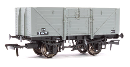 Southern Railway 8 Plank Open Wagon D1379 No.S31472, BR Grey