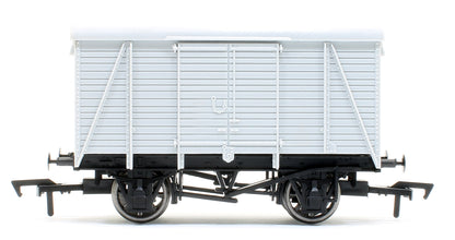 Pre-Owned Unpainted Box Van