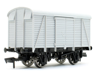 Pre-Owned Unpainted Box Van