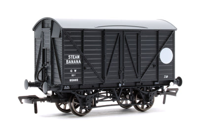 GWR Banana Van (Diagram Y4) van No. 95665, GWR grey (post 1942 livery)
