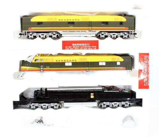 Pre-Owned E6 Diesel Locomotive Seaboard - Road #3015 + E6B Locomotive - Road #3101
