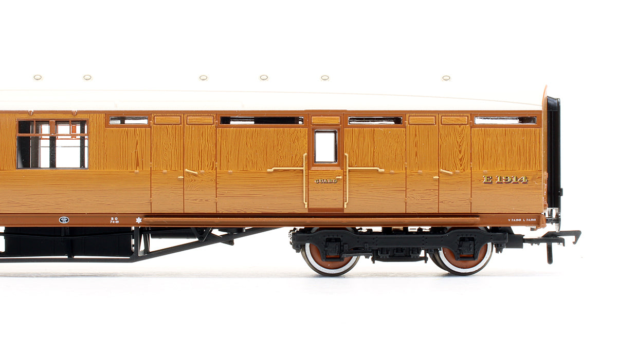 34-460 Thompson 3rd Class Brake Corridor Coach LNER Teak