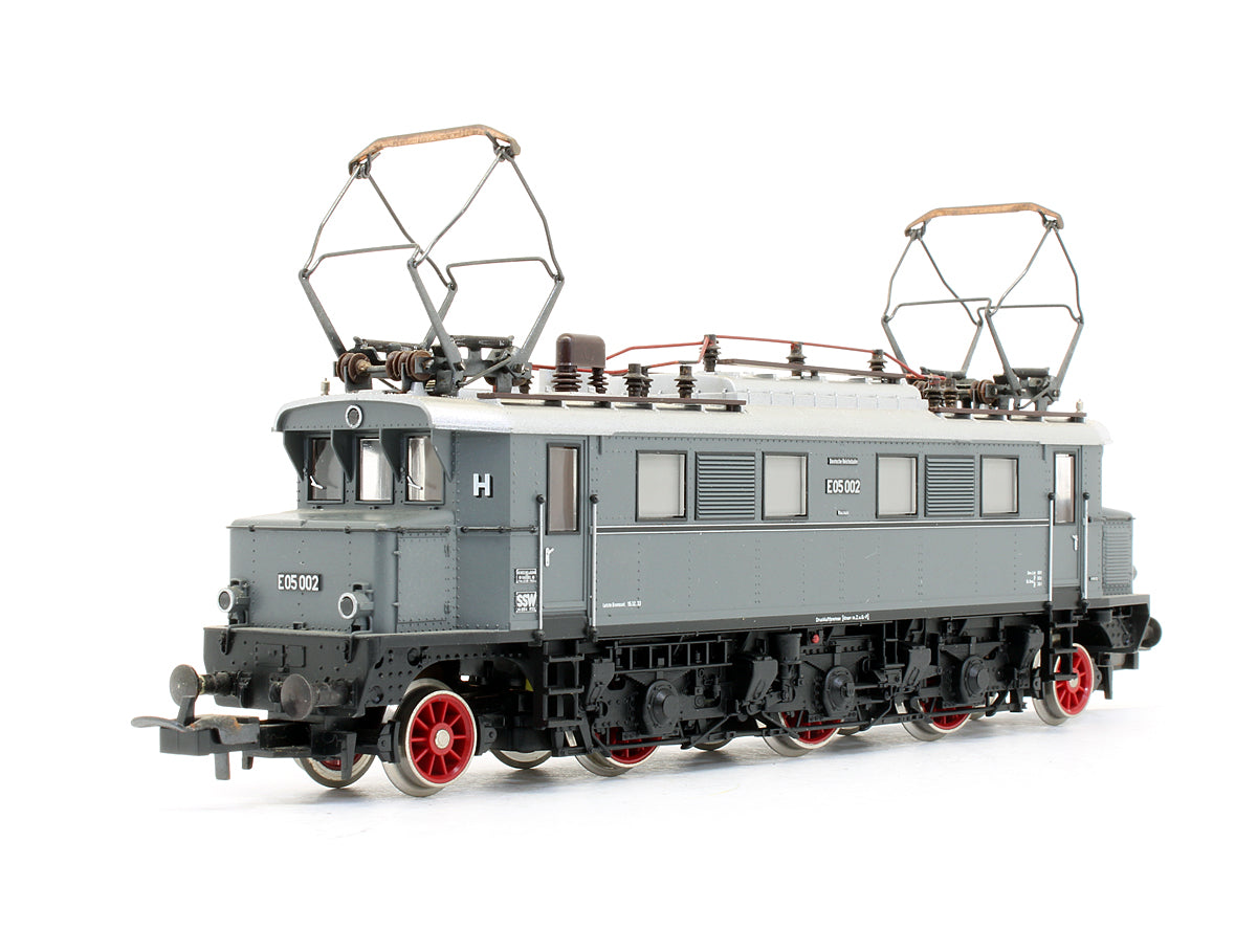 Pre-Owned DR E05 002 Electric Locomotive