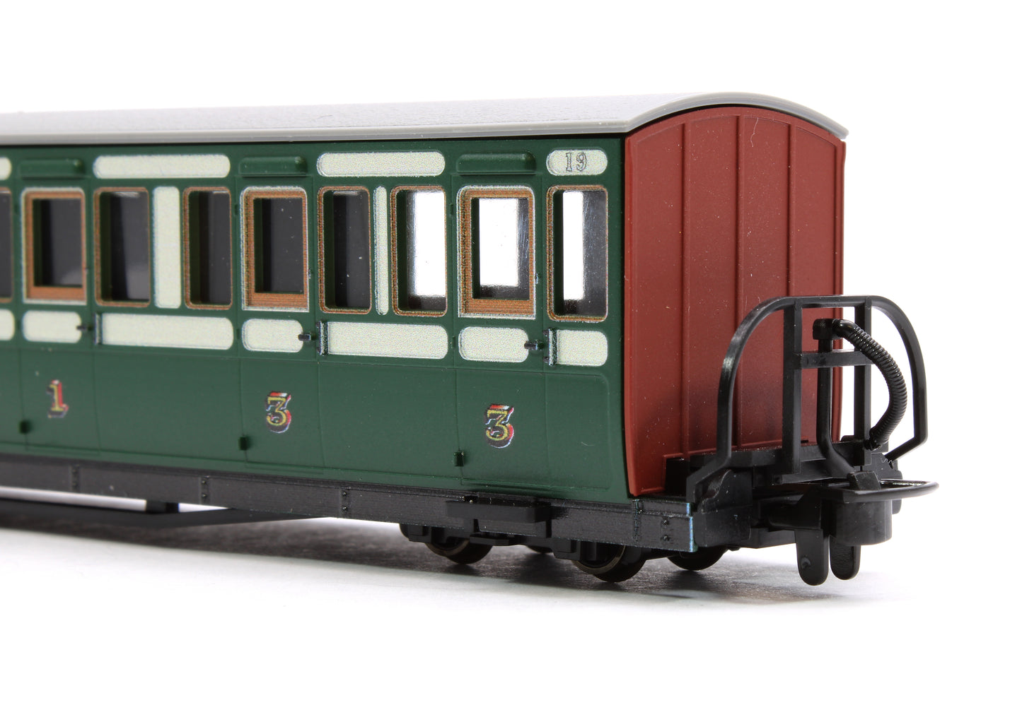 Ffestiniog Railway Long 'Bowsider' Bogie Coach, Early Preservation Green, No.19