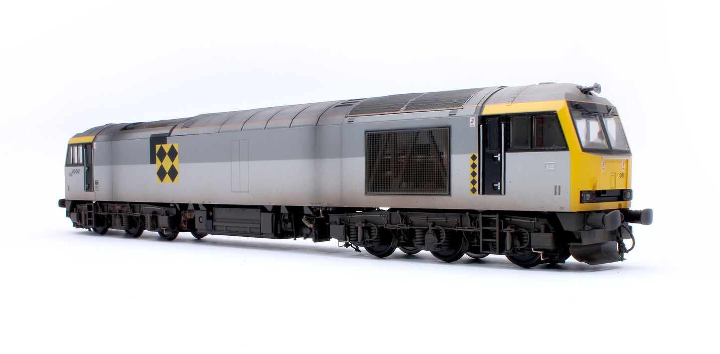 Highly Detailed Premium Weathered Class 60 061 “Alexander Graham Bell” Triple Grey Coal Diesel Electric Locomotive