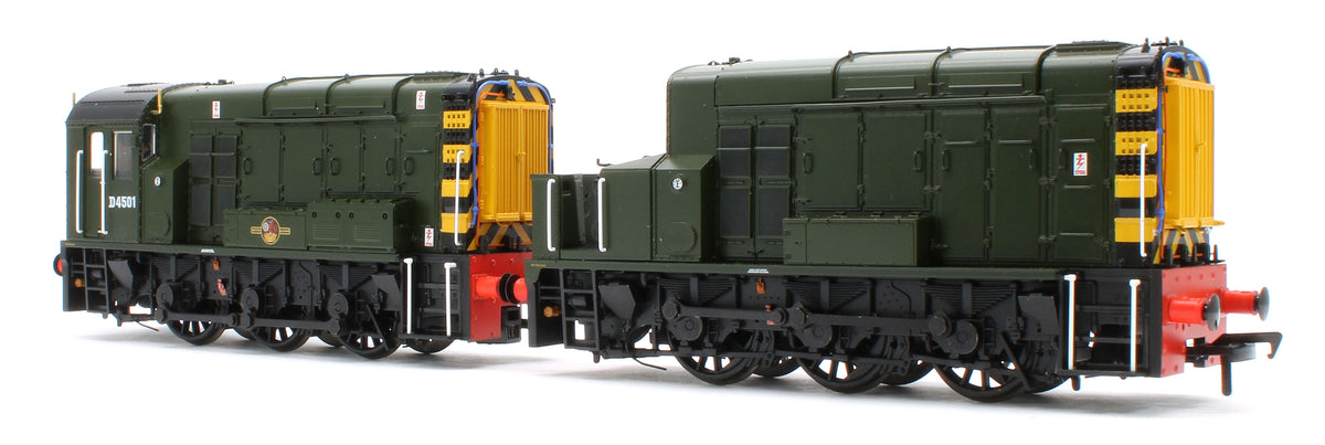 35-945-D4501 Bespoke Class 13 D4501 BR Green (Wasp Stripes) Diesel Locomotive - Renumbered