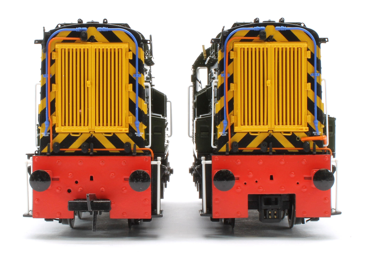 35-945-D4500 Bespoke Class 13 D4500 BR Green (Wasp Stripes) Diesel Locomotive - Renumbered