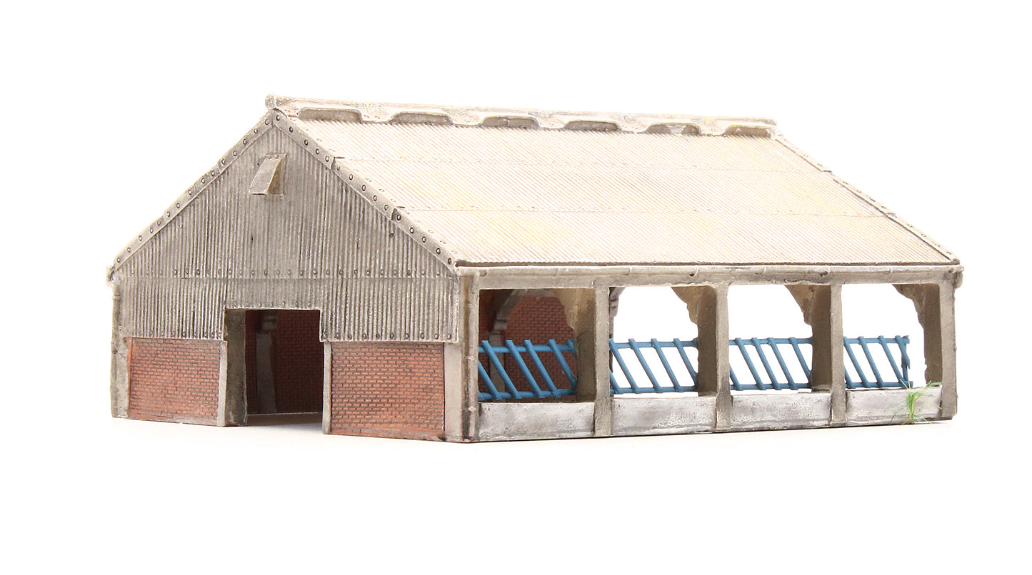Pre-Owned 42-108 Modern Barn