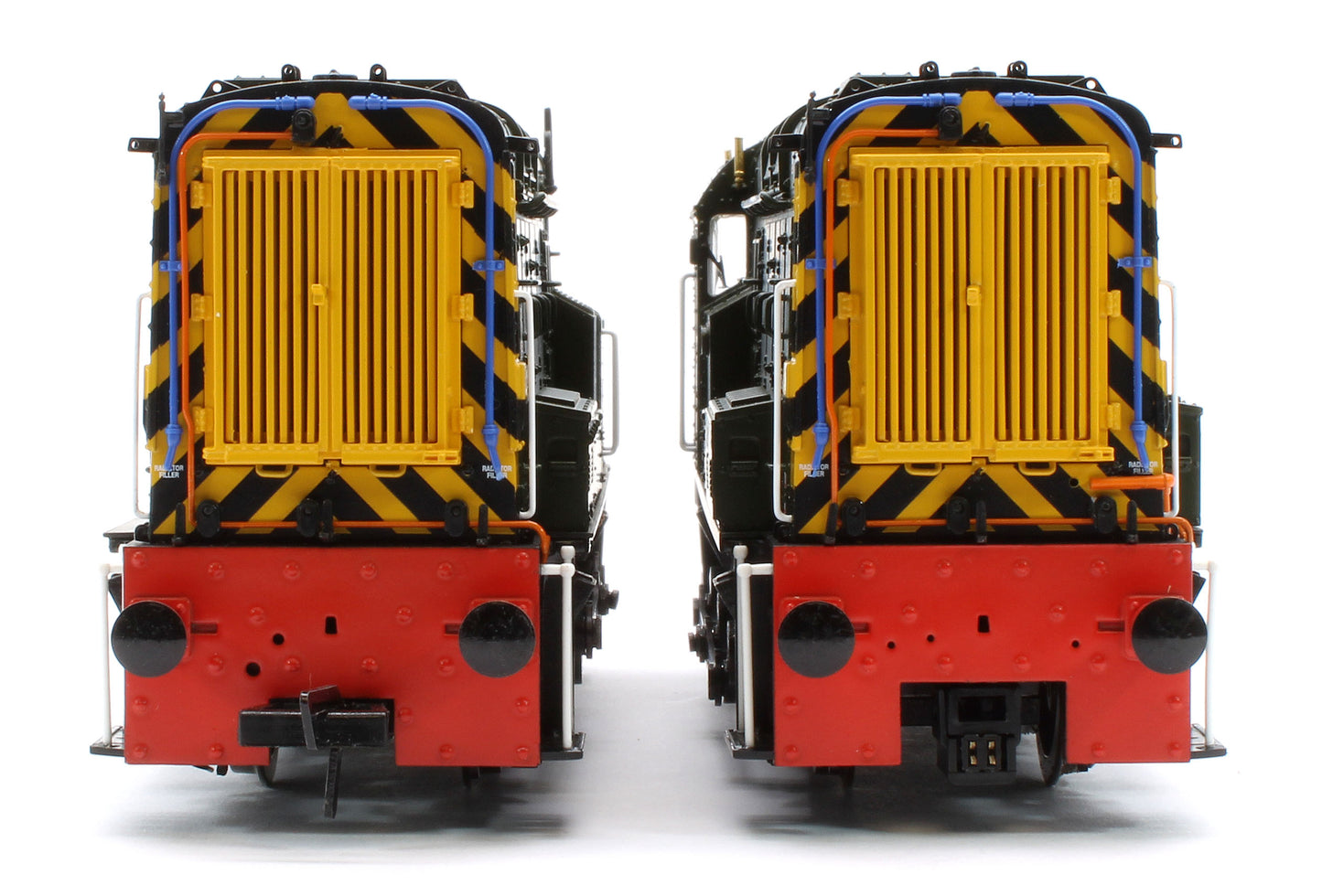 35-945-13002 Bespoke Class 13 13002 BR Green (Wasp Stripes) Diesel Locomotive - Renumbered