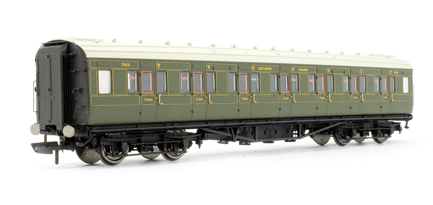 Pre-Owned SR Maunsell Corridor 1st Class Coach '7665'
