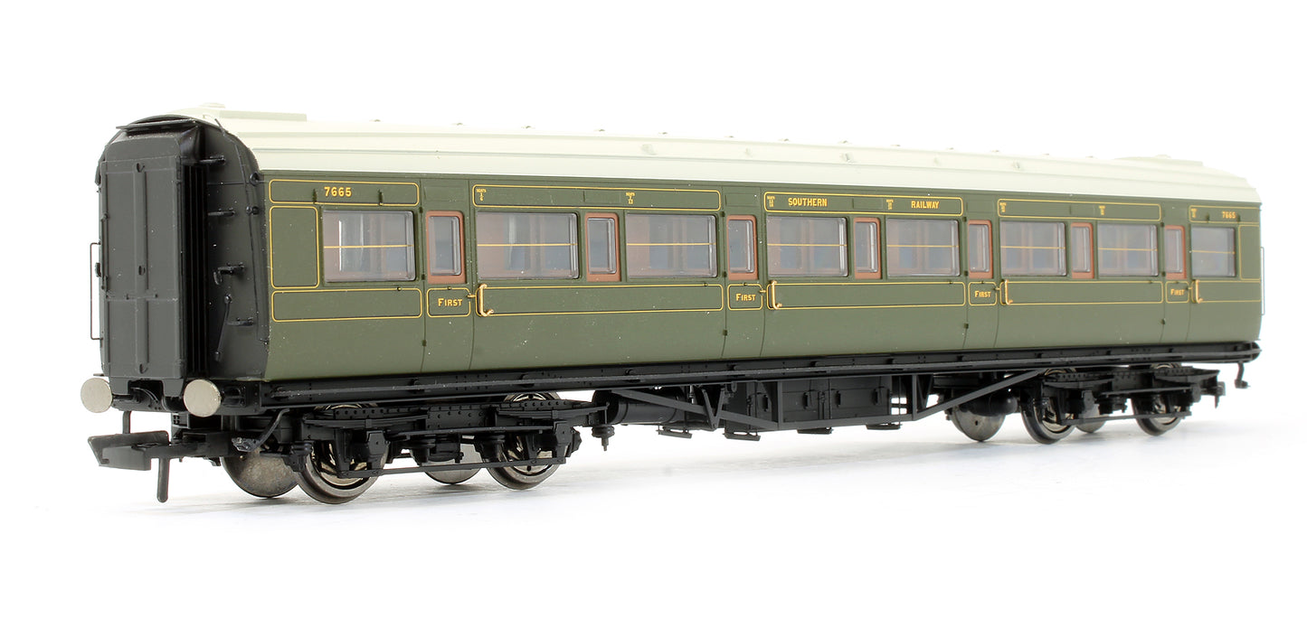 Pre-Owned SR Maunsell Corridor 1st Class Coach '7665'