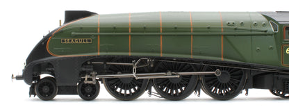 R30552SS Class A4 4-6-2 BR Green Late Crest 60033 'Seagull' Steam Locomotive - DCC Sound & Smoke