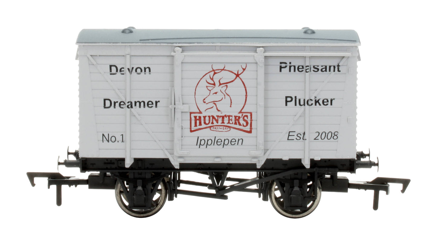 Pre-Owned Ventilated Van Hunters Ipplepen 'No. 1' - Limited Edition