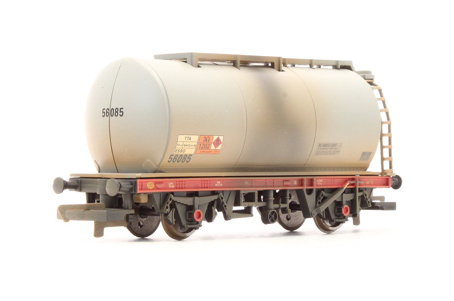 Pre-Owned R6396 TTA Tank Wagon Esso '56085' - Weathered