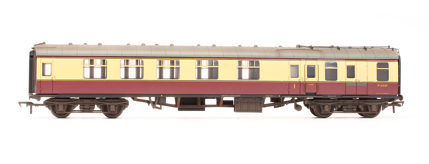 Pre-Owned BR MK1 Brake Composite Corridor BCK Coach Crimson & Cream 'M21029' - Custom Weathered