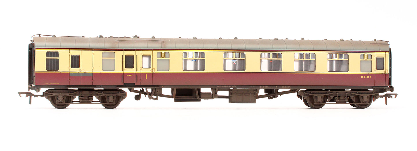 Pre-Owned BR MK1 Brake Composite Corridor BCK Coach Crimson & Cream 'M21029' - Custom Weathered