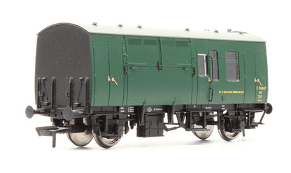 Pre-Owned BR MK1 Horse Box Green (SR) Twin Pack - Exclusive Edition