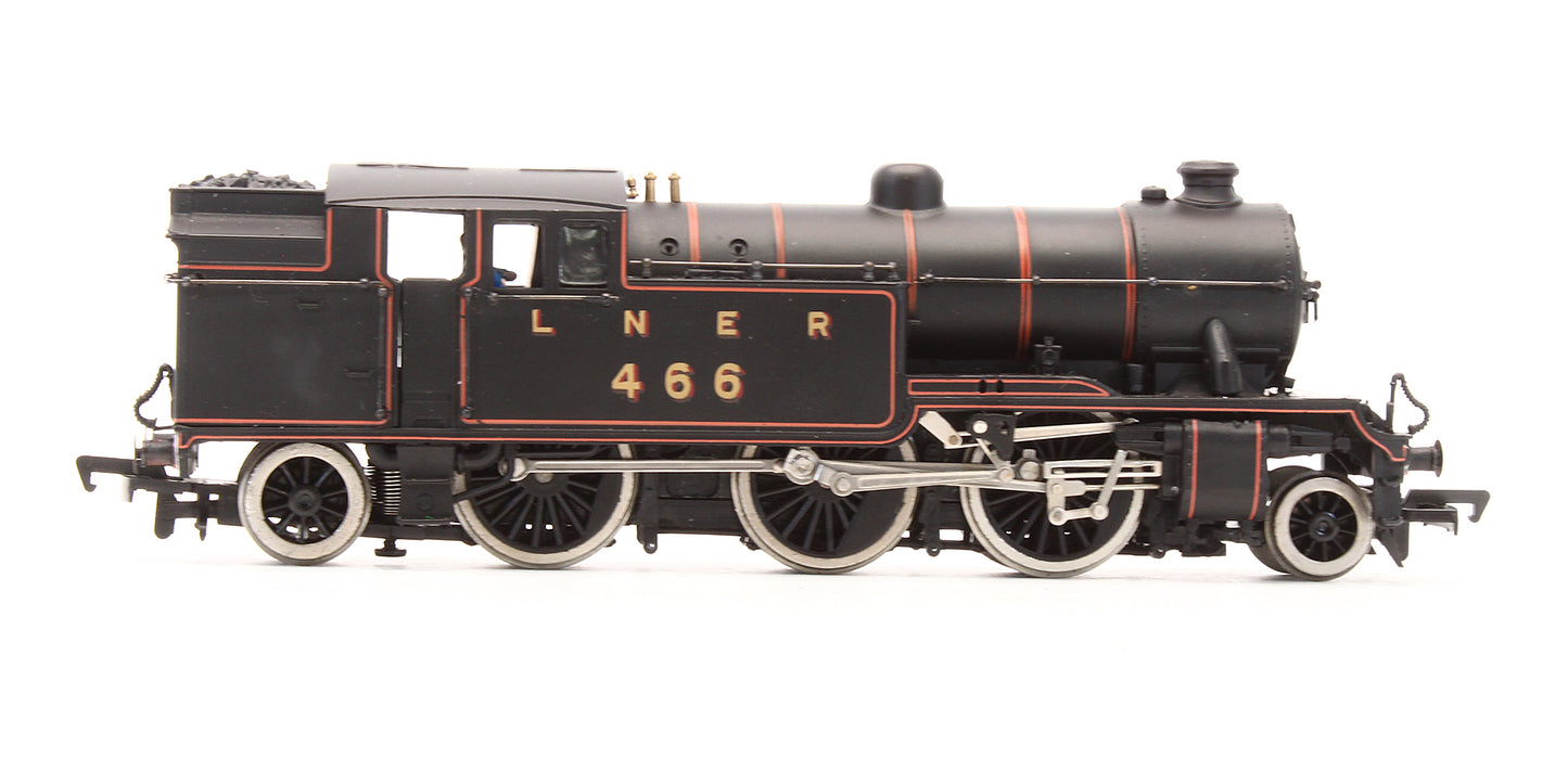 Pre-Owned 31-603 LNER Class V1 Tank '466' LNER Lined Black Steam Locomotive