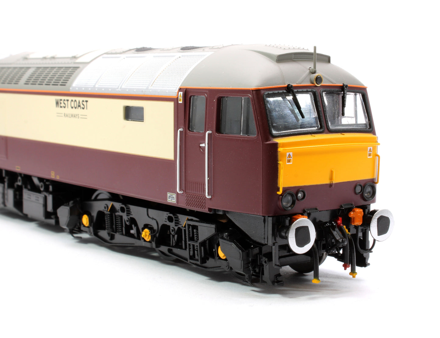 Class 57 Northern Belle Maroon/Cream 57601 Windsor Castle Diesel Locomotive