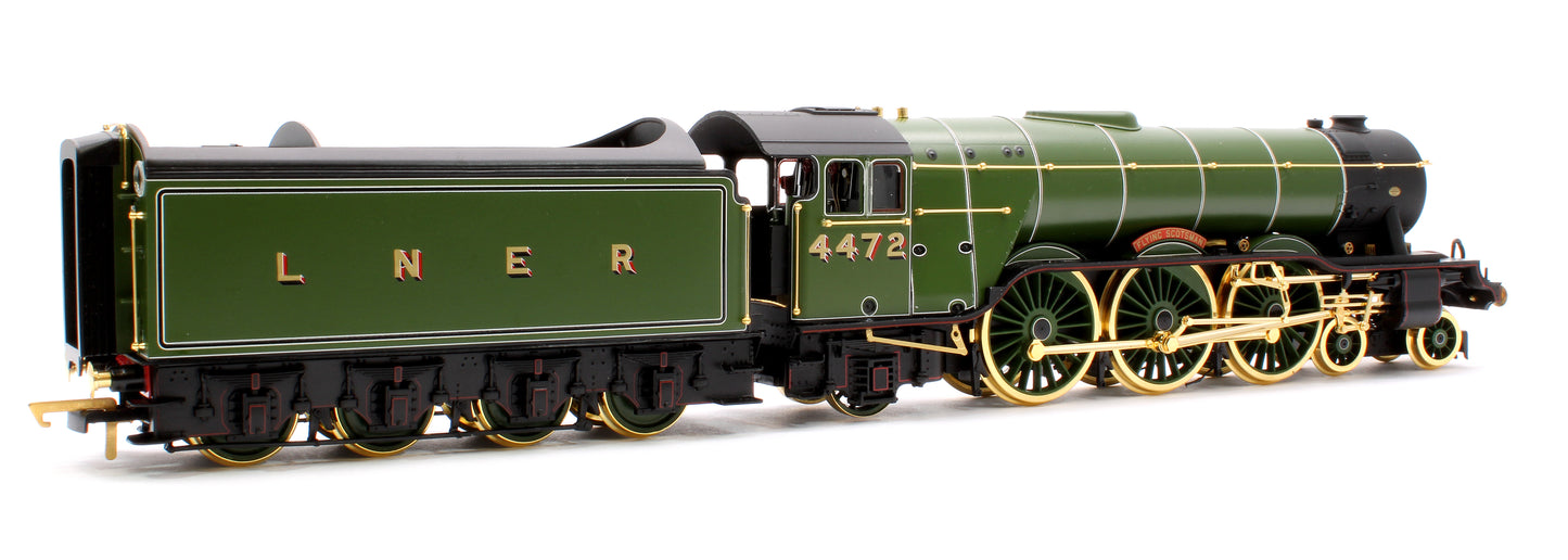 Hornby Dublo LNER A3 Class 4-6-2 4472 1963 Alan Pegler Gold Plated Limited Edition Steam Locomotive