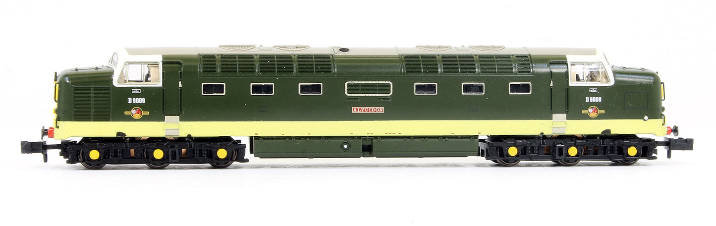 Pre-Owned Class 55 D9009 'Alycidon' BR Two Tone Green Diesel Locomotive