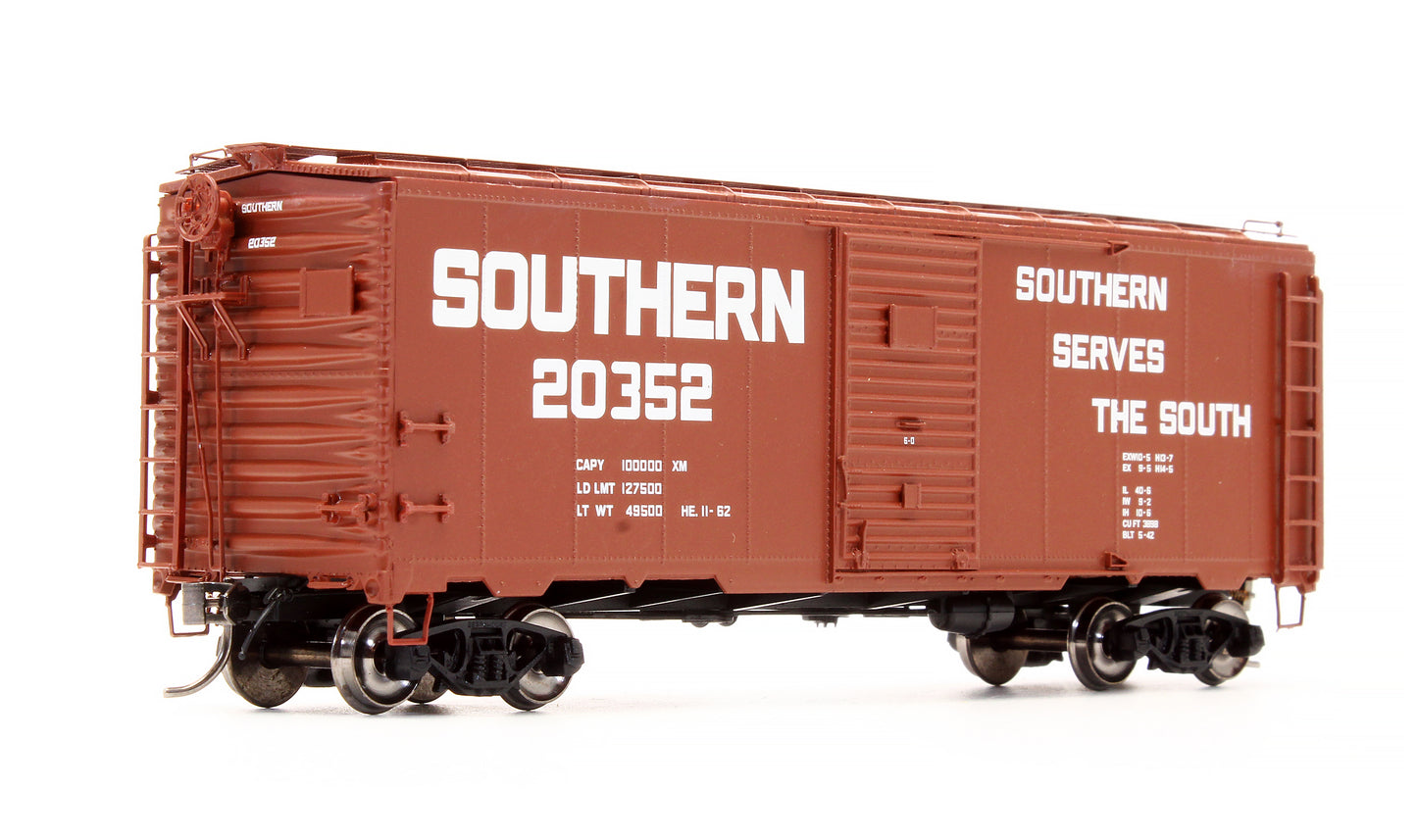 Pre-Owned 45814-22 10' 6" Mod 1937 AAR Box Car Southern Billboard - Road #20352