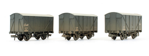 Pre-Owned Set Of 3 - 12 Ton Ventilated Vans GWR Dark Grey (Weathered) Exclusive Edition