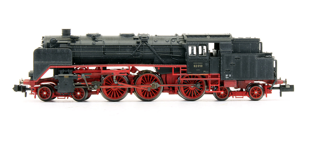 Pre-Owned DR BR 62 010 Steam Locomotive