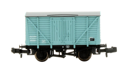 Pre-Owned 373-727A Class 10t 'B872016' Light Blue Insulated Van