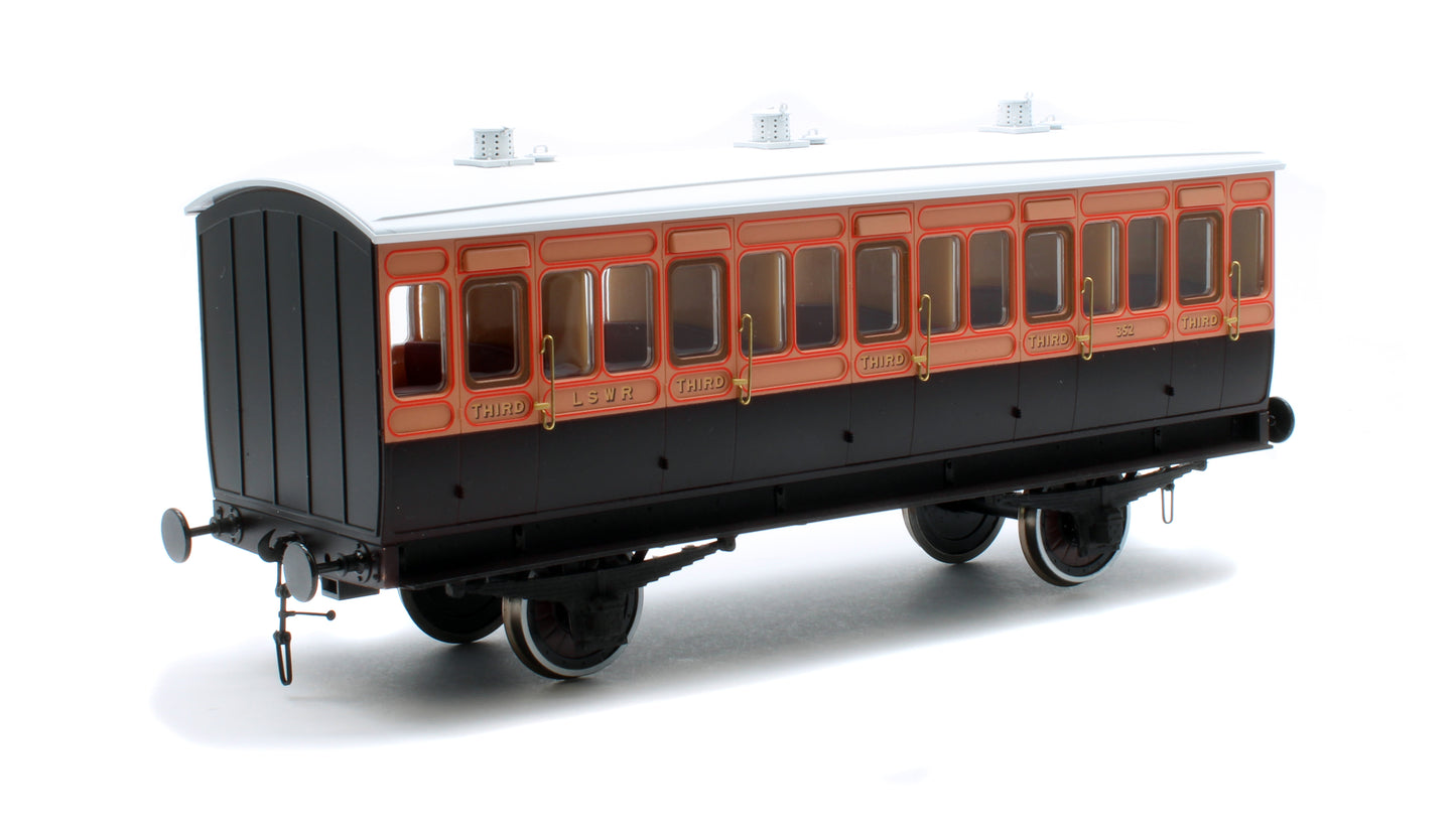 7P-020-150 Stroudley 4 Wheel LSWR suburban oil lit All 3rd No 352